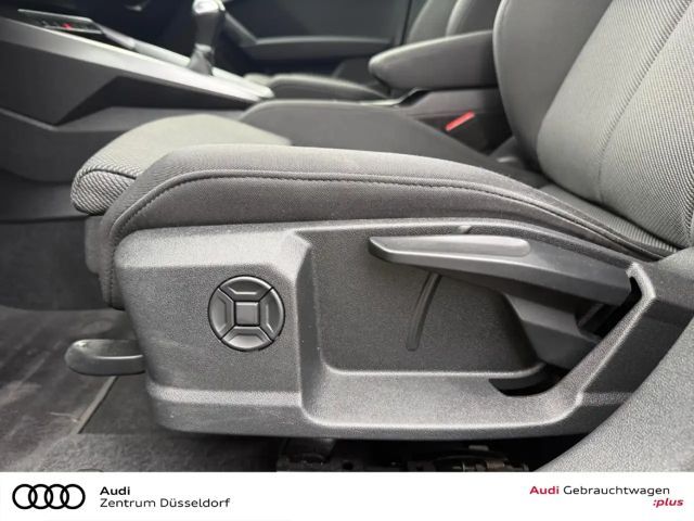 Audi A3 30 TFSI Sedan Sportback