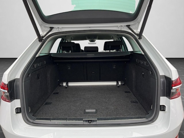 Skoda Superb 1.5 TSI Combi Style Style