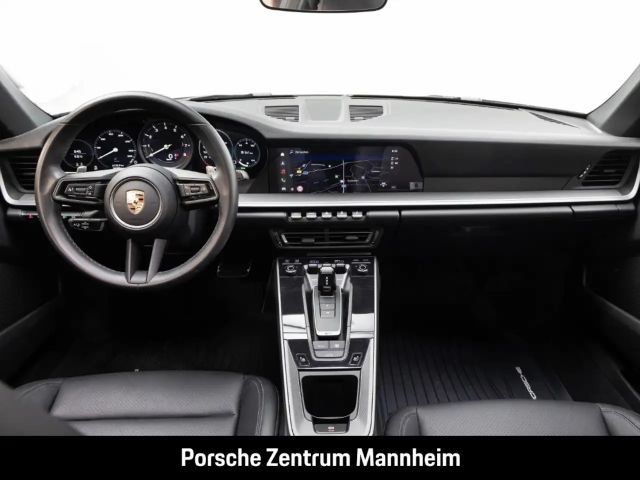 Porsche 992 Carrera Coupé