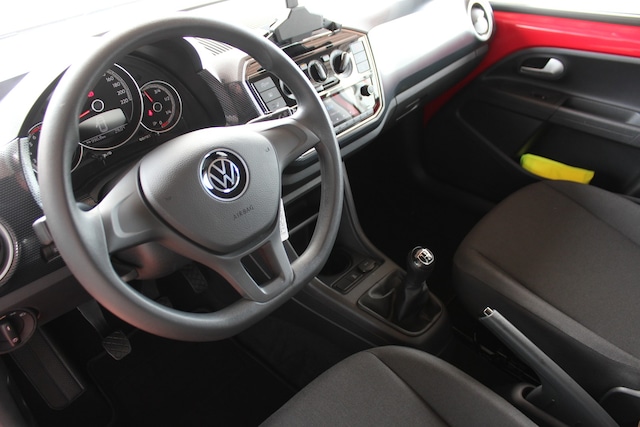 Volkswagen up! Style