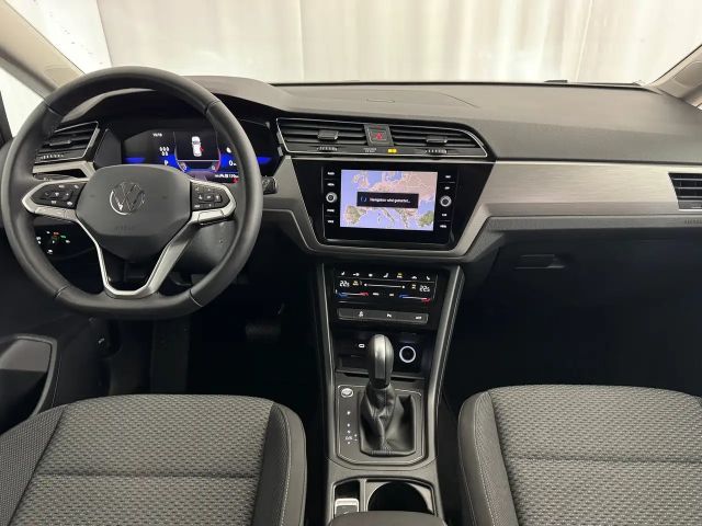 Volkswagen Touran DSG Life