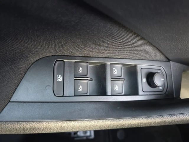 Skoda Kamiq 1,0TSI 115PS 16*Alu/LED/Temp/SmartLink   **