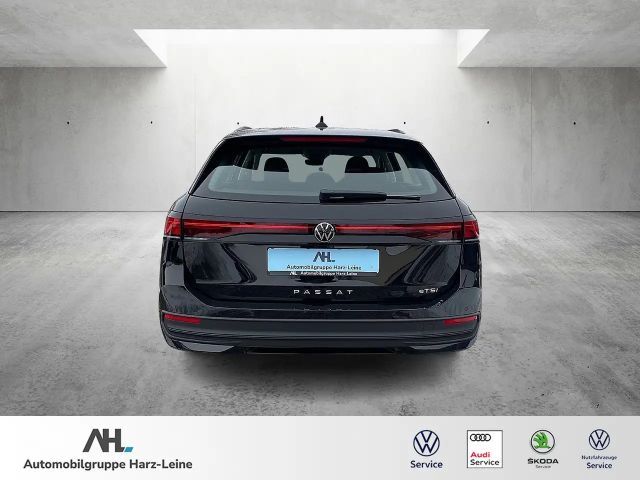 Volkswagen Passat 1.5 eTSI DSG Variant