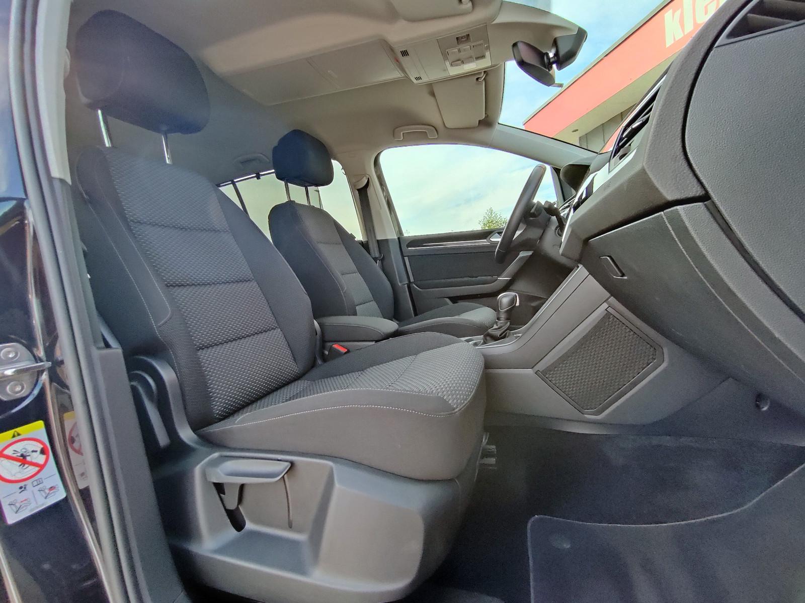 Volkswagen Touran 1.5 TSI DSG