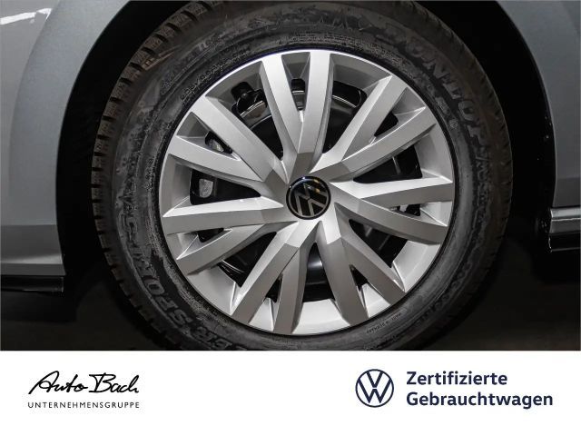 Volkswagen Golf 1.5 TSI Golf VIII R-Line