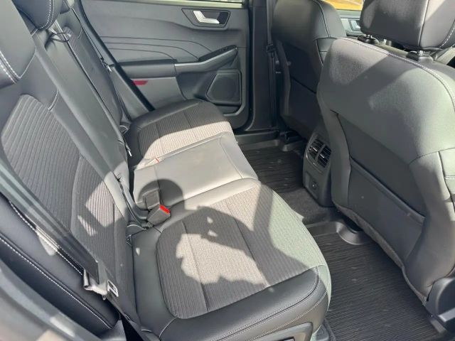 Ford Kuga 4x4 AWD Hybrid Titanium