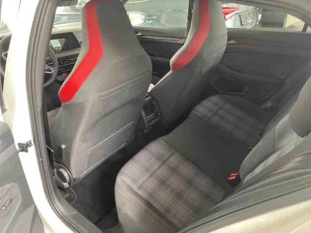 Volkswagen Golf 2.0 TSI DSG GTI