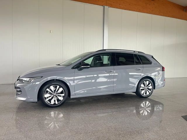 Volkswagen Golf 1.5 TSI Variant