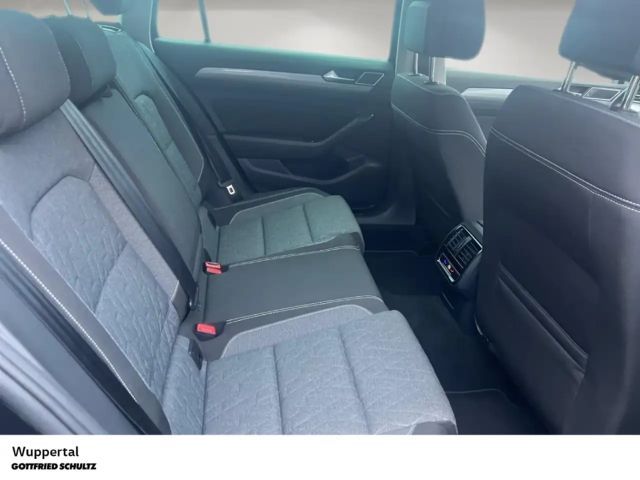 Volkswagen Passat 2.0 TSI DSG Variant