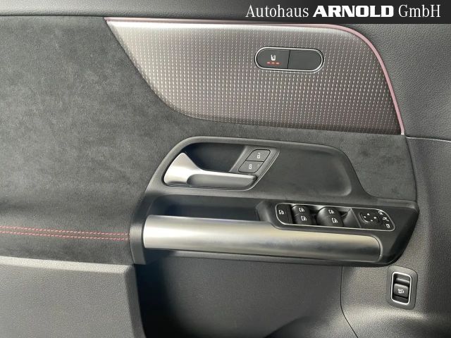 Mercedes-Benz EQA 300 4MATIC AMG Line