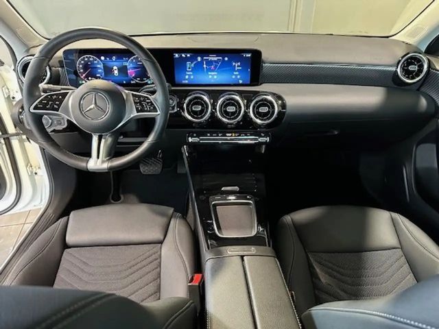 Mercedes-Benz A 180 Progressive