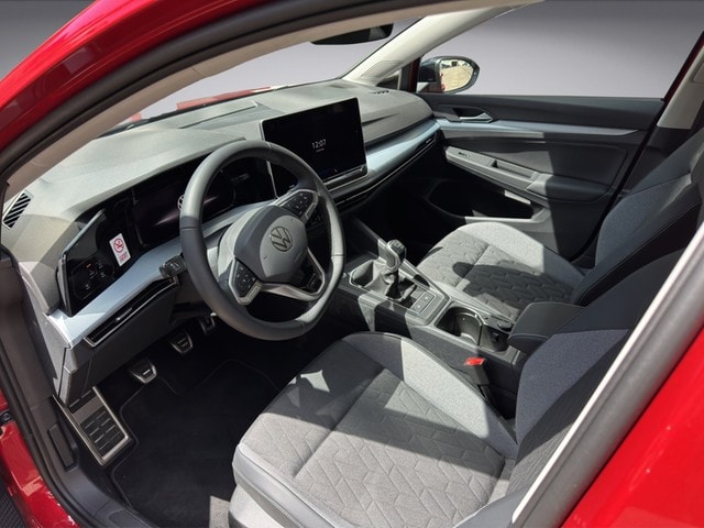 Volkswagen Golf Life Variant