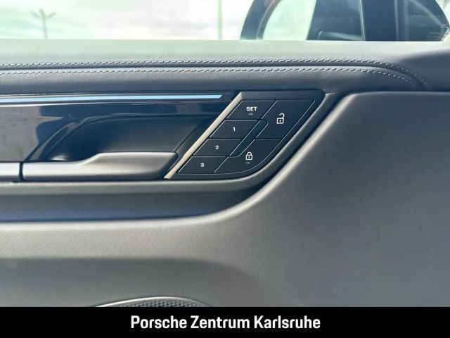 Porsche Macan Abstandstempomat Surround-View BOSE LED