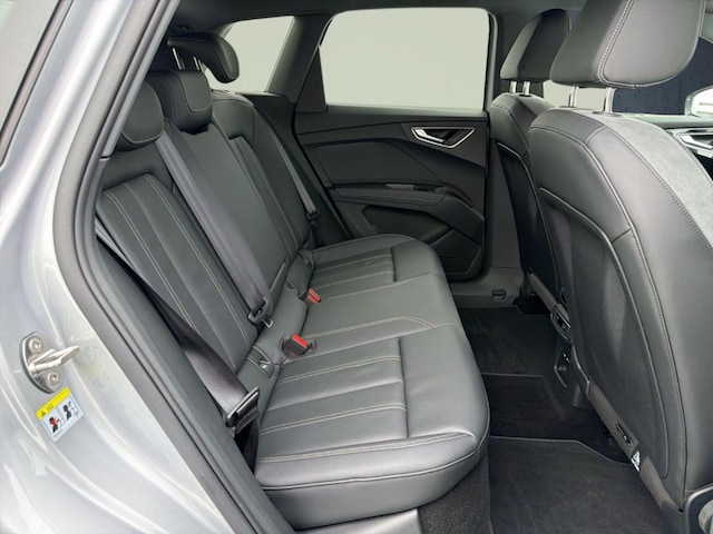 Audi Q4 e-tron SUV 45 e-tron Audi Q4 e-tron