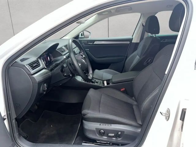 Skoda Superb 2.0 TDI Combi Style Style