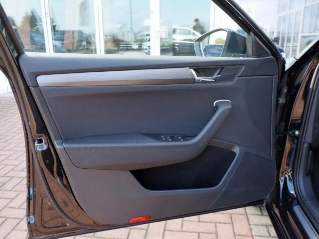 Skoda Superb 1.5 TSI Combi