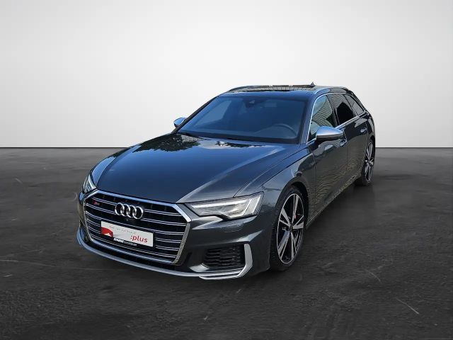 Audi S6 Avant Quattro