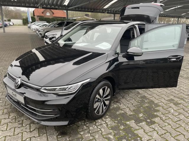 Volkswagen Golf 1.5 TSI Golf VIII