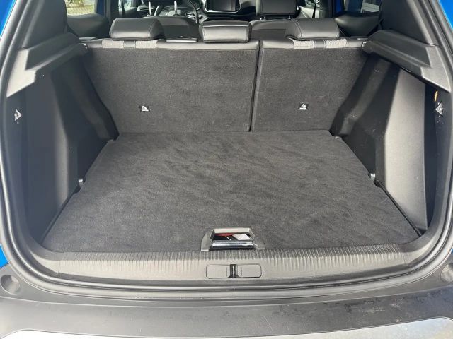 Peugeot E-2008 Allure Pack