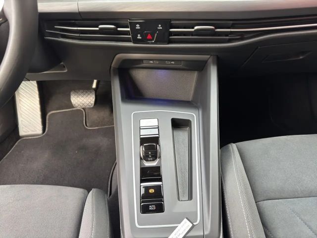 Volkswagen Golf 1.5 eTSI DSG Style Variant