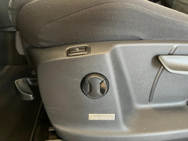 Volkswagen Touran 2.0 TDI DSG