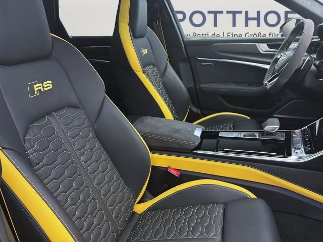 Audi RS6 Avant Performance Quattro