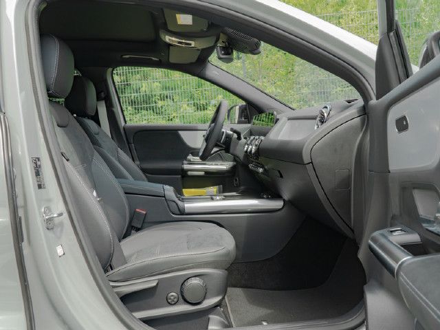 Mercedes-Benz GLA 250 4MATIC