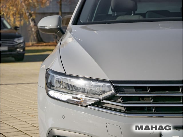 Volkswagen Passat 1.5 TSI DSG Variant