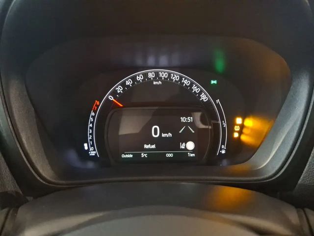 Toyota Aygo X 1.0 VVT-i Hatchback Play VVT-i