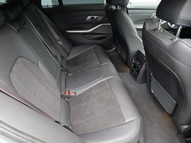 BMW 340 340d M-Sport Touring xDrive