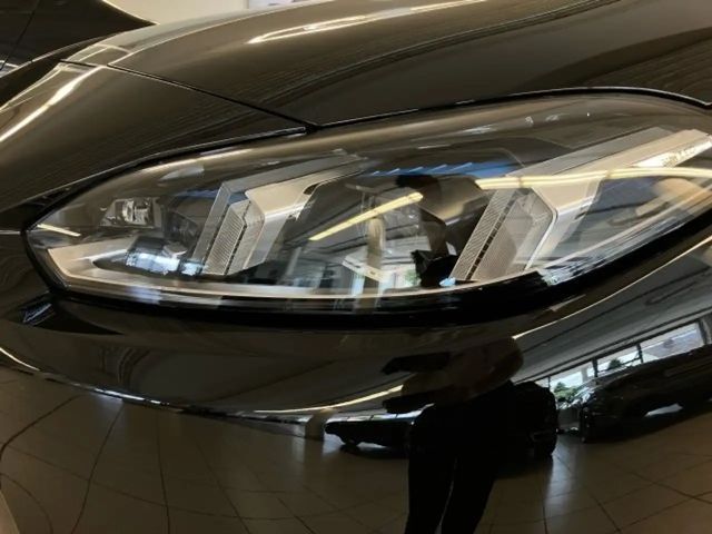 BMW 120 120d 5-deurs Sedan