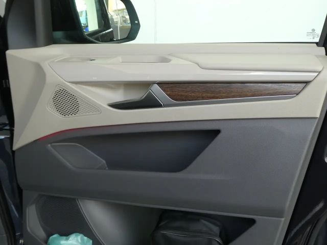 Volkswagen Multivan Style T7