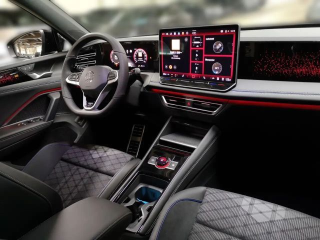 Volkswagen Tiguan 4Motion DSG R-Line