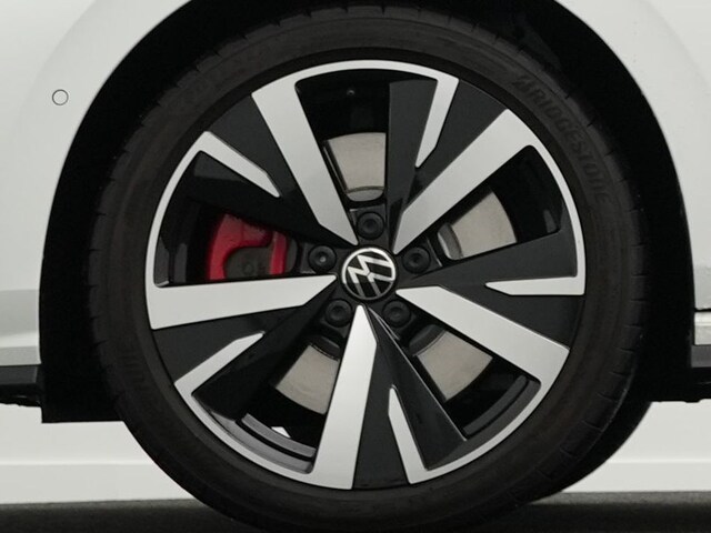 Volkswagen Golf GTE eHybrid