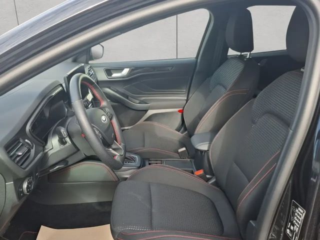 Ford Focus ST Line Wagon