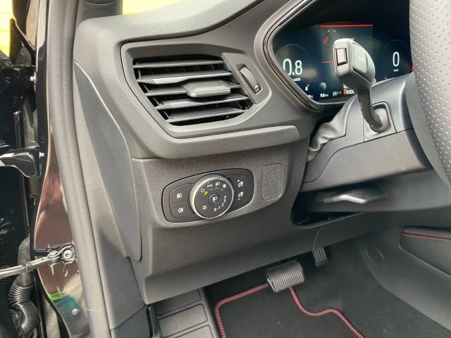 Ford Focus EcoBoost ST Line Wagon