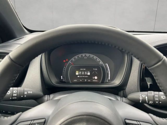 Toyota Aygo X 1.0 VVT-i Hatchback Play S-CVT