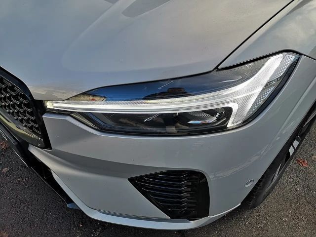 Volvo XC60 AWD Dark Plus T6