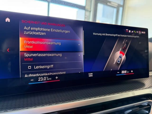 BMW 320 320e M-Sport Sedan