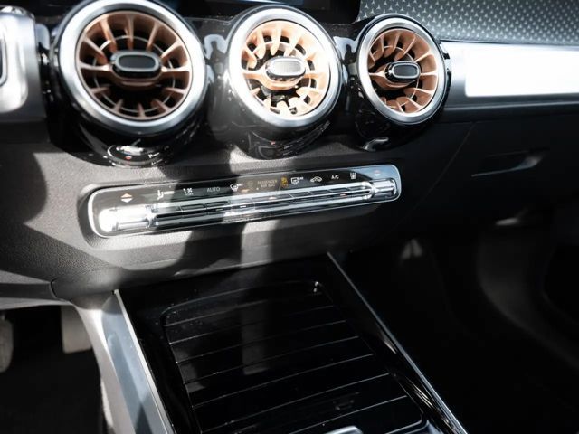 Mercedes-Benz EQB 300 4MATIC 7-zitter