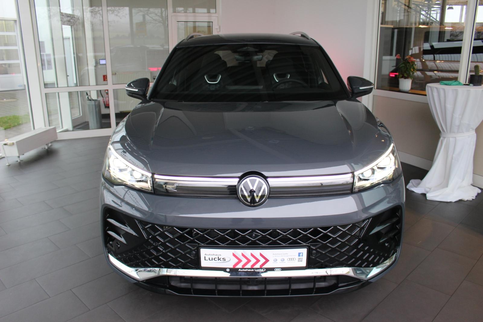 Volkswagen Tiguan IQ.Drive R-Line Sound