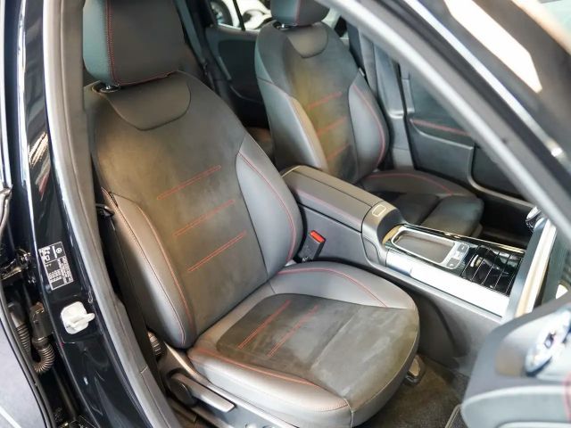 Mercedes-Benz EQB 350 4MATIC AMG Line