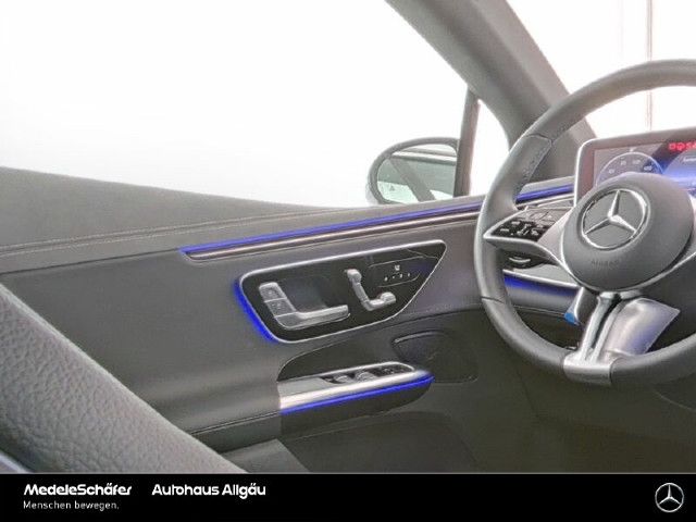 Mercedes-Benz EQE 300 Sedan