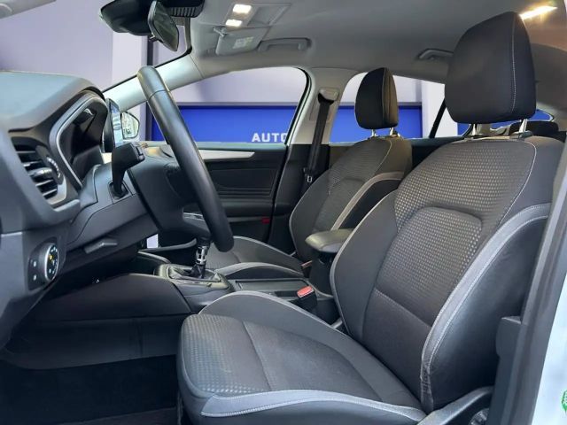 Ford Focus Cool & Connect Wagon