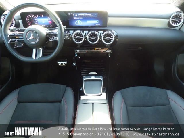 Mercedes-Benz A 180 AMG Line