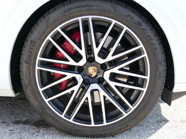 Porsche Cayenne E-Hybrid S