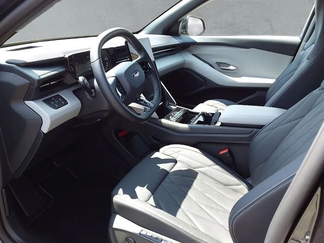 Ford Capri AWD Extended range Premium