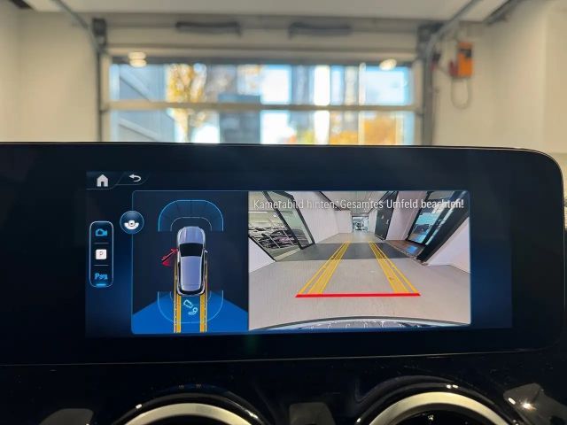 Mercedes-Benz GLA 200 *AHK*Totwinkel*Kamera*LED*Winterpaket