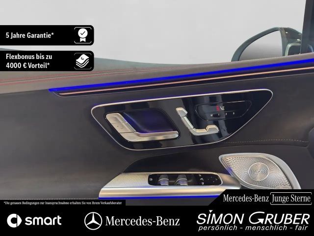 Mercedes-Benz EQE 350 4MATIC AMG Line Sedan