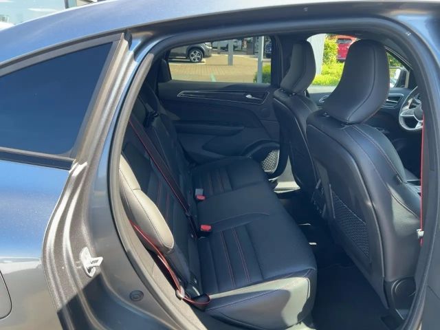 Renault Arkana E-Tech Hybrid RS